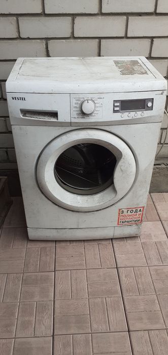 Продам на запчасти  стиральную  машину