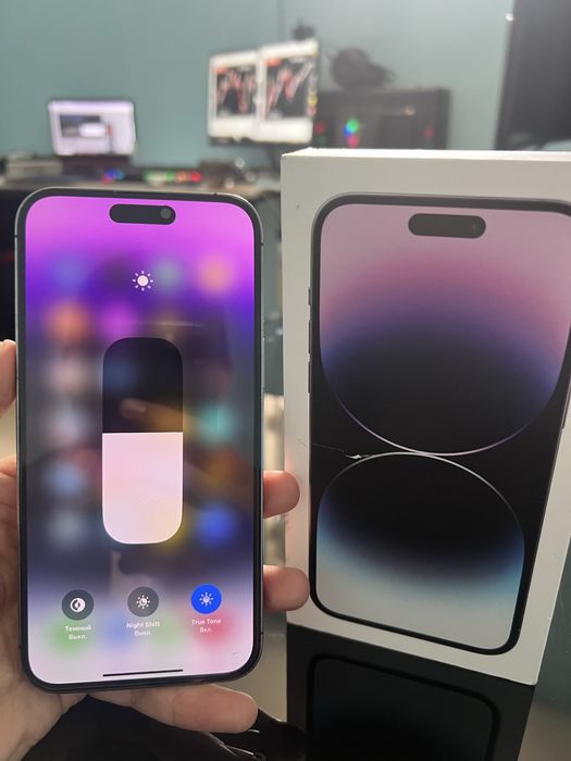 14 pro max sroooochna 600$