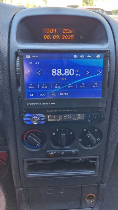 Vând urgent autoturism