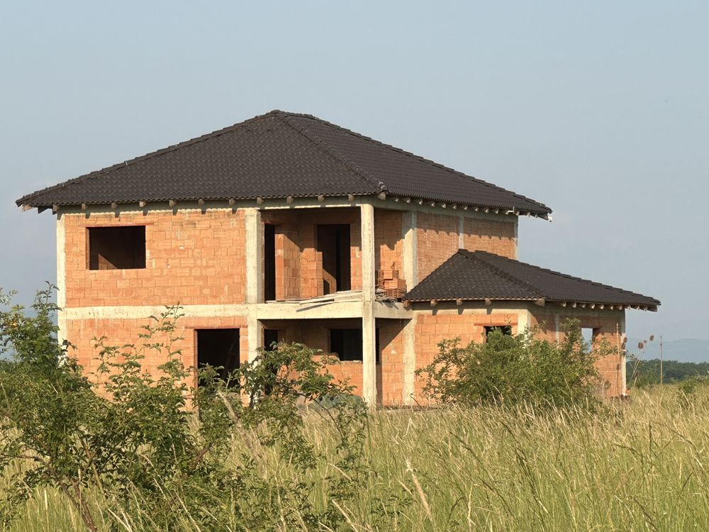 Casa Noua in Petroasa Mare (10 Km de Lugoj)