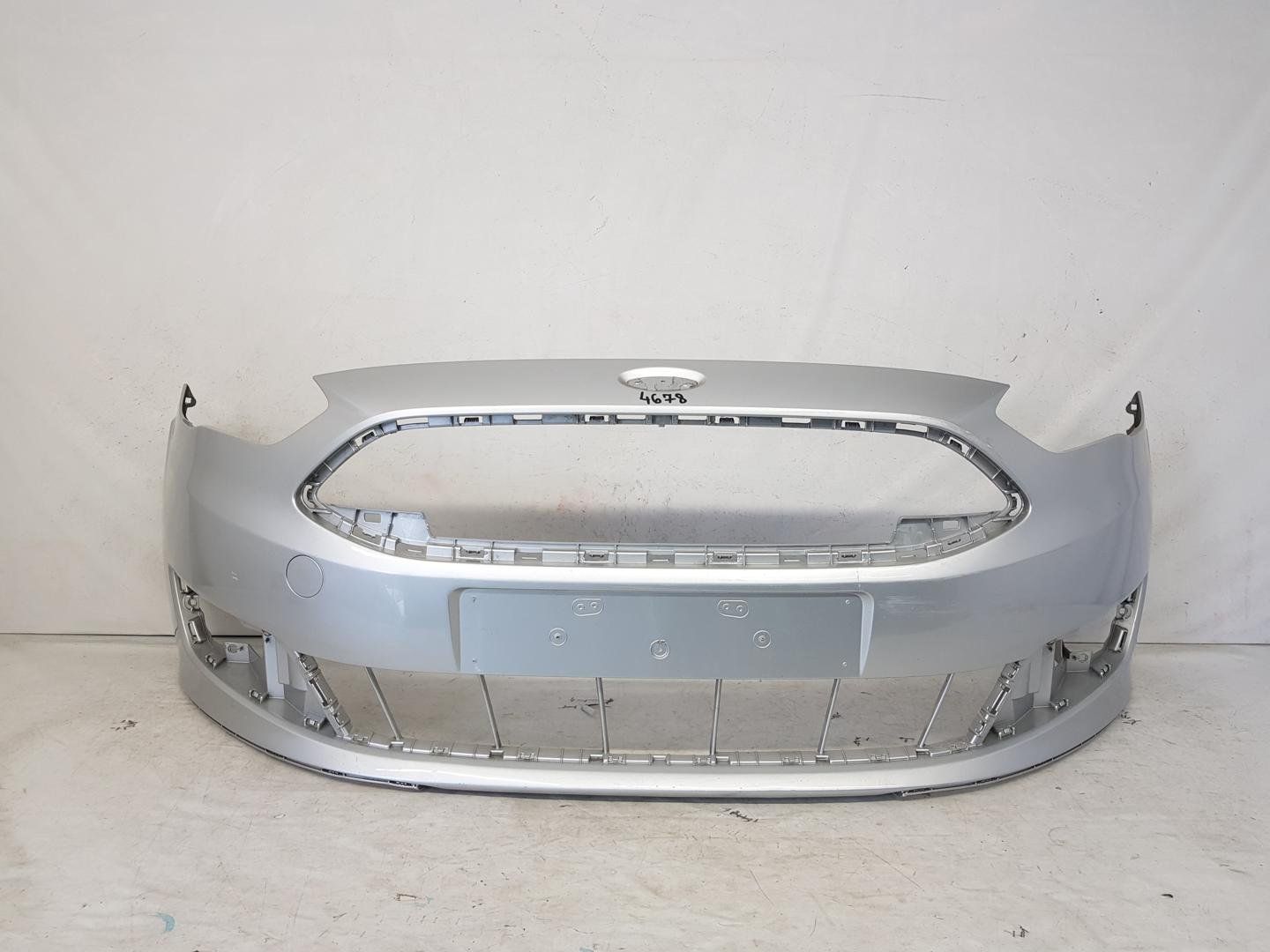 Bara fata Ford C-Max dupa 2015