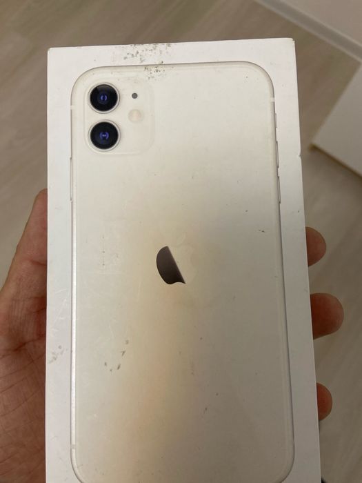Продам айфон 11 64 гб