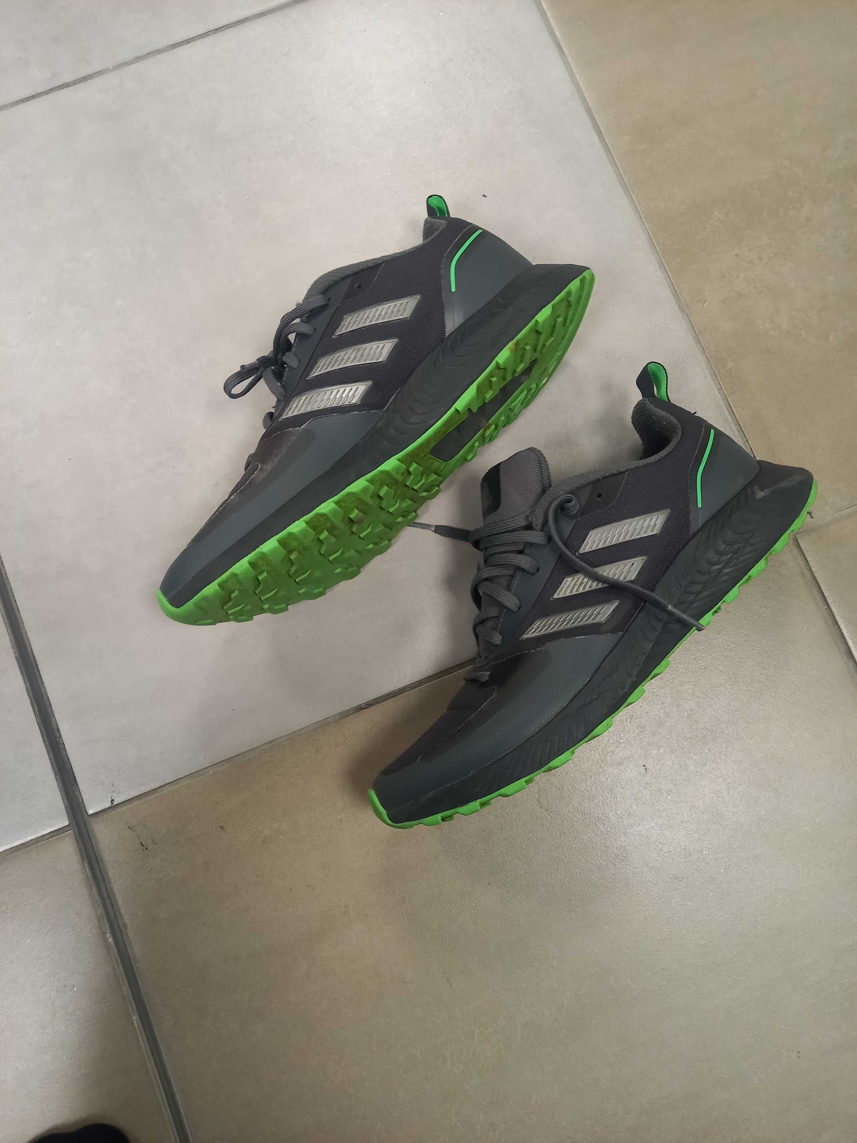 мъжки маратонки ADIDAS номер 42