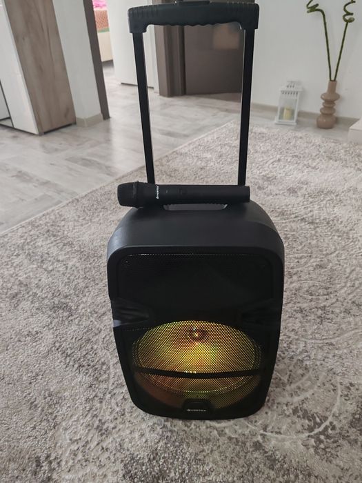 Boxa activa portabila cu microfon