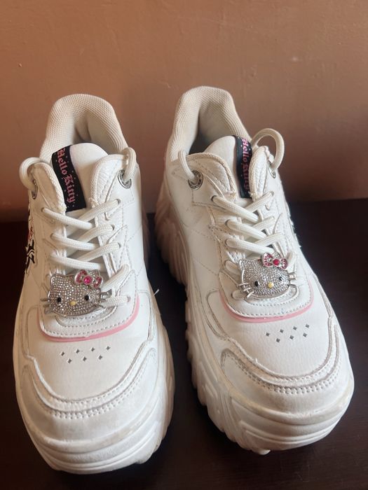 Маратонки Hello Kitty на платформа