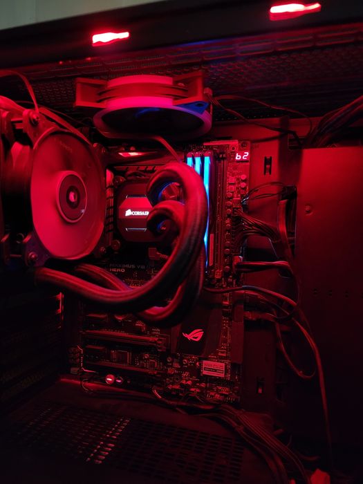 Продам комплект,  мат плата +intel  i5 + ozu