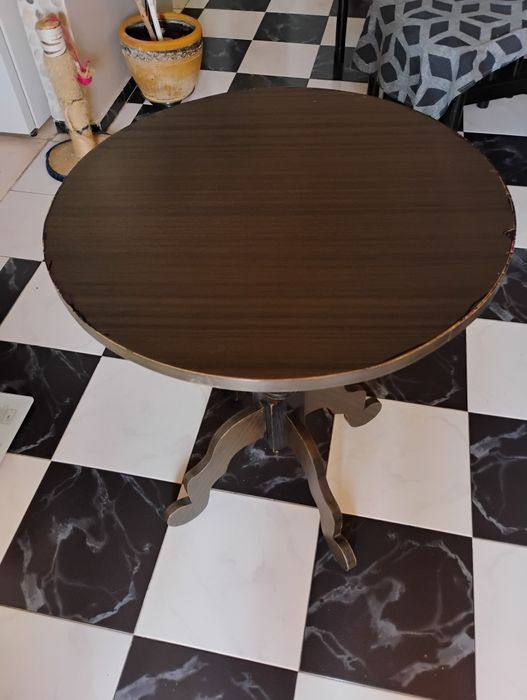 Продавам 3 вида маси холна,крьгла и маса за телевизор