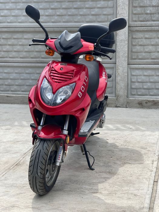 Vând scuter 125cc