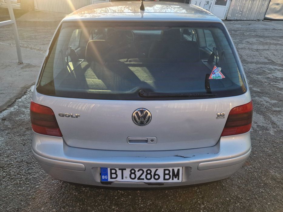Volkswagen Golf 4 1.6i