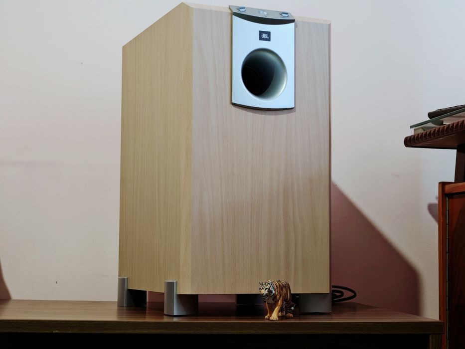 Jbl SCS-SUB. Subwoofer de clasă. Bass profund și adânc. Preț fix !