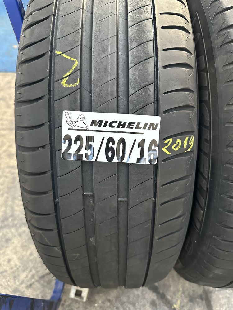 225/60/16 Michelin