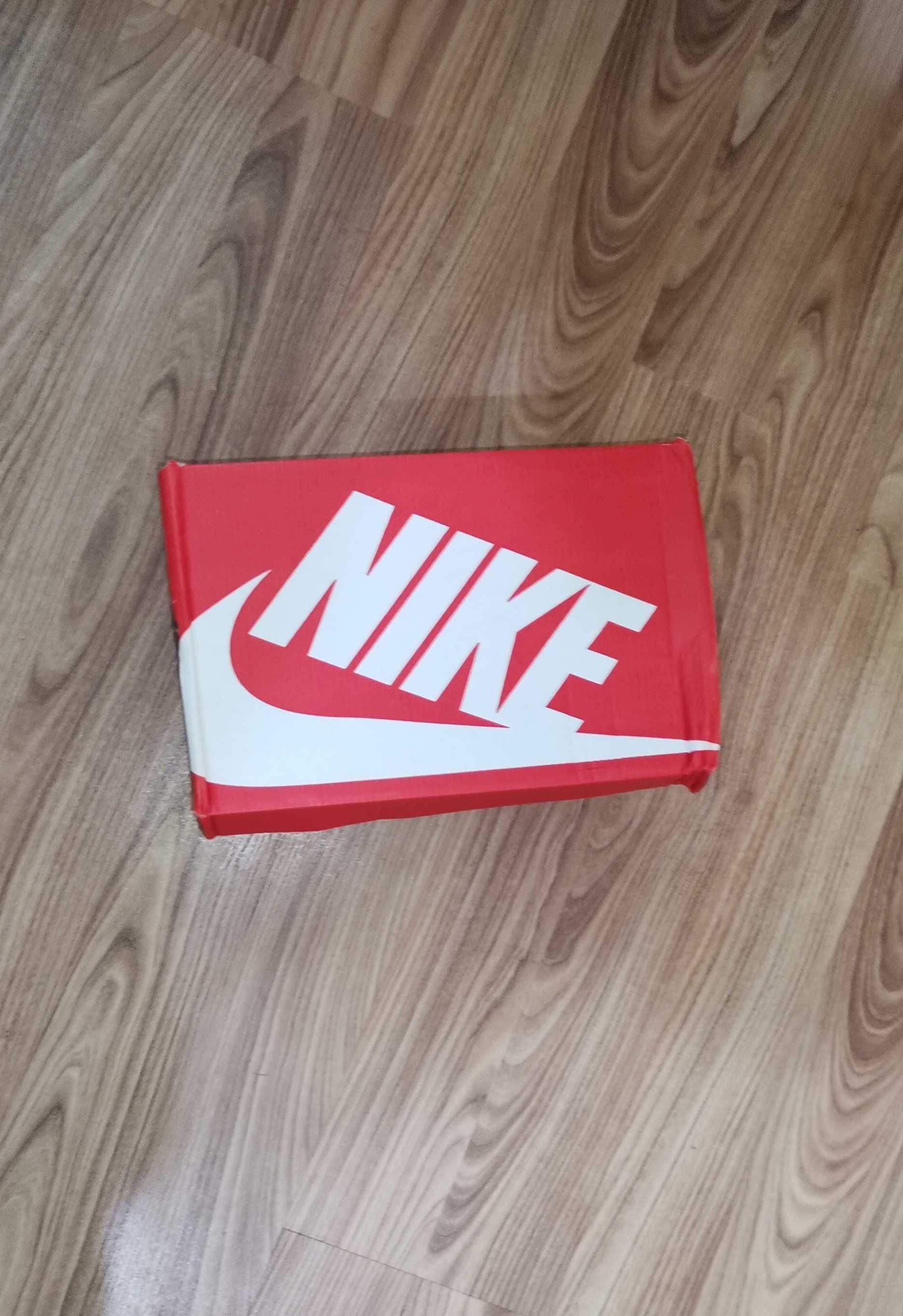 Nike tn supreme 42