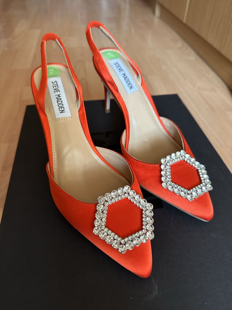 Обувки на ток Steve Madden