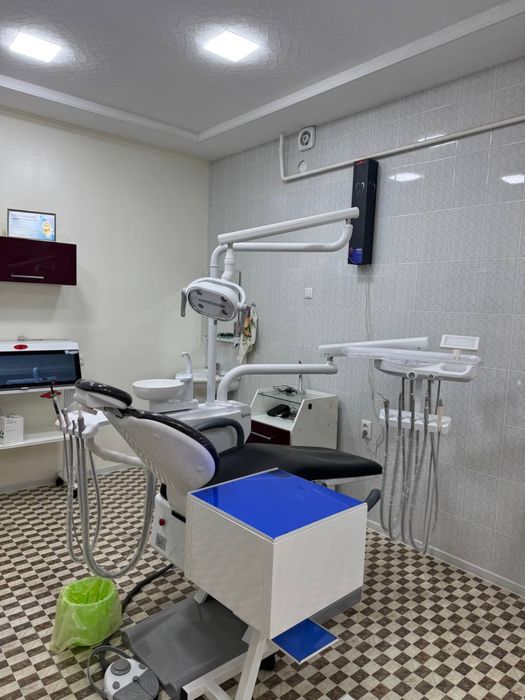 Сдаюется две стомотологический креслы в аренду