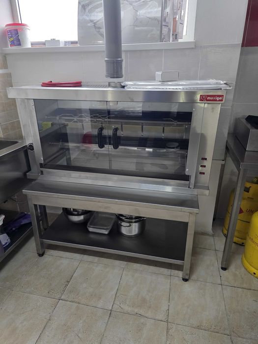 Rotisor profesional 10 pui, conectare gaz