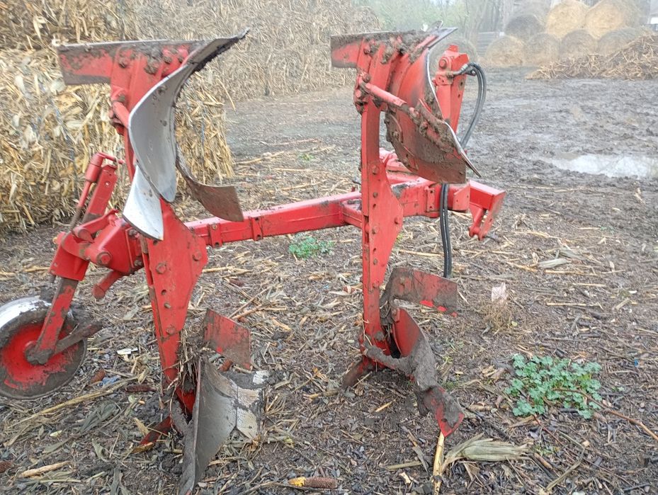 Plug reversibil hidraulic