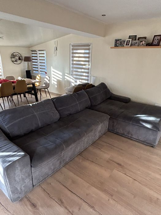 Ъглов диван 350 см