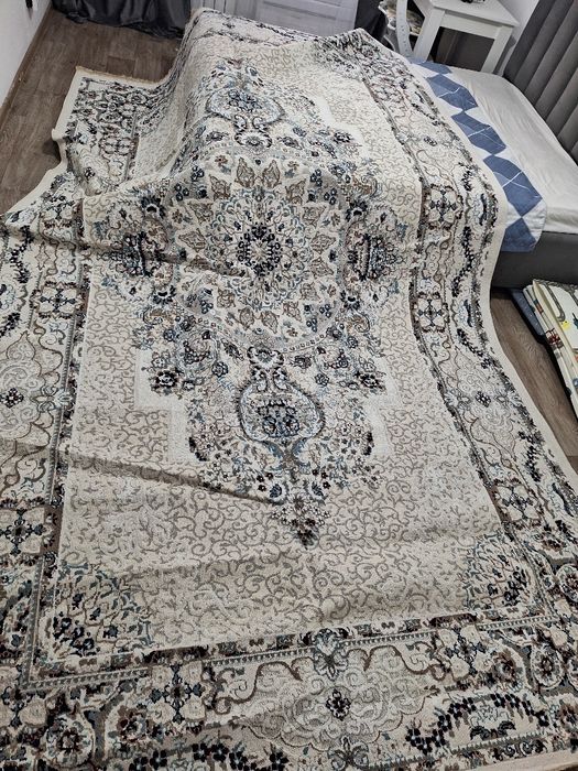 Бу 230×400см.в хорошем состояении