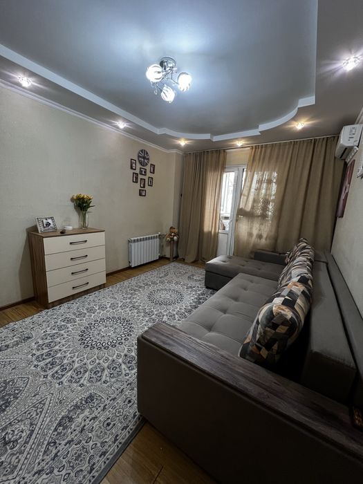 Продам 1ком кв . Заезжай и живи!