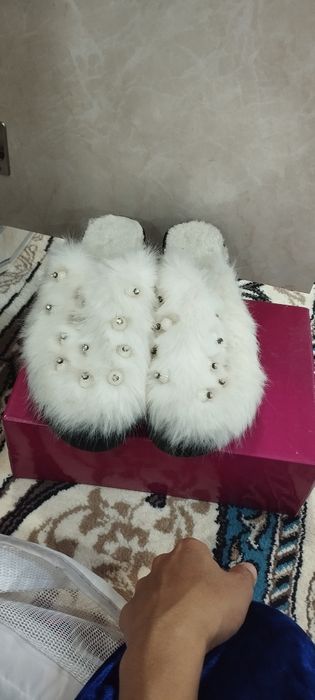 Oyoq kiym kelinlar uchun ham juda qulay