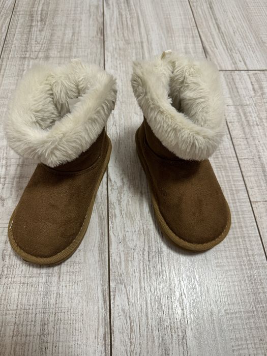 Ghete tip UGG H&M marimea 26/27