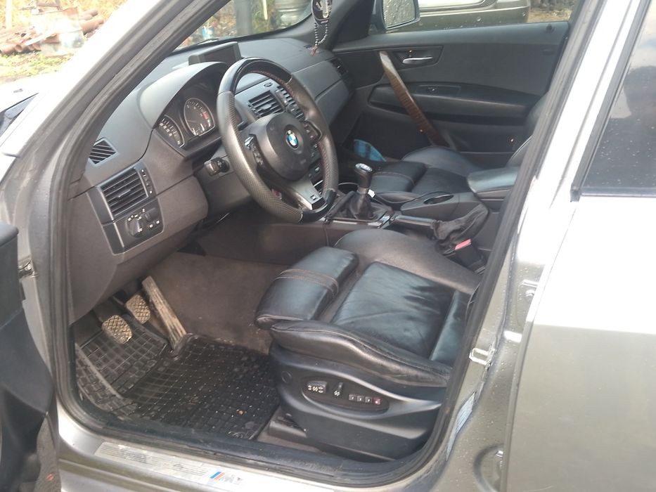 Vând BMW x3 Mpaket 2.0d 150 cp