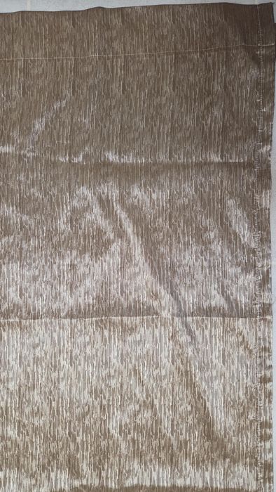 2 draperii maro  155 lungime (cu rezerva de 11 cm) * 140 latime