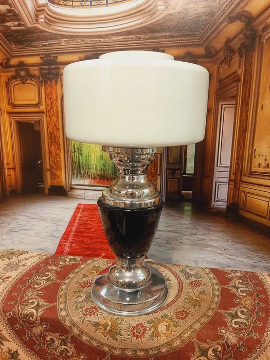 veioza Art Deco functionala