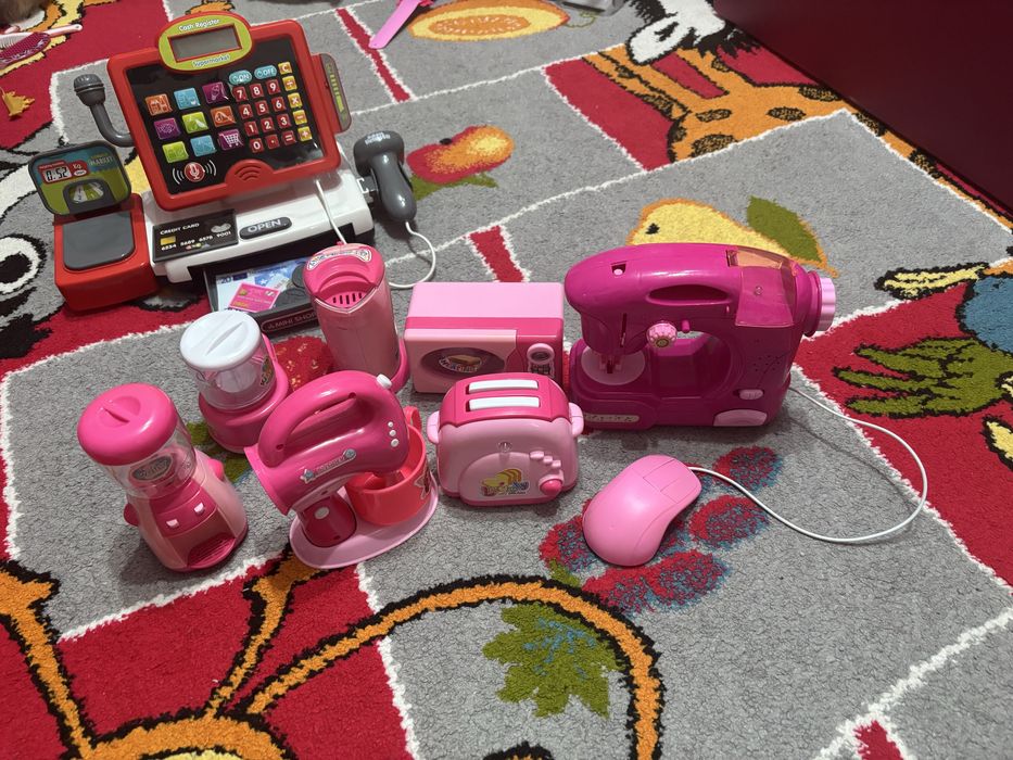 Ustensile bucatarie cu baterie