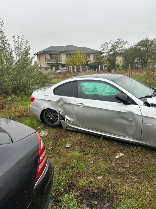 Dezmembrez e92 330xd 2012