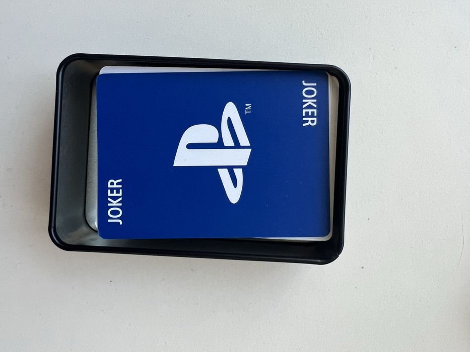 Карти на Playstation