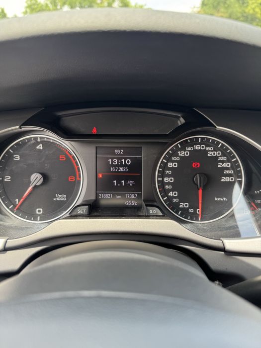 Audi A4 2011 2.0TDI s line