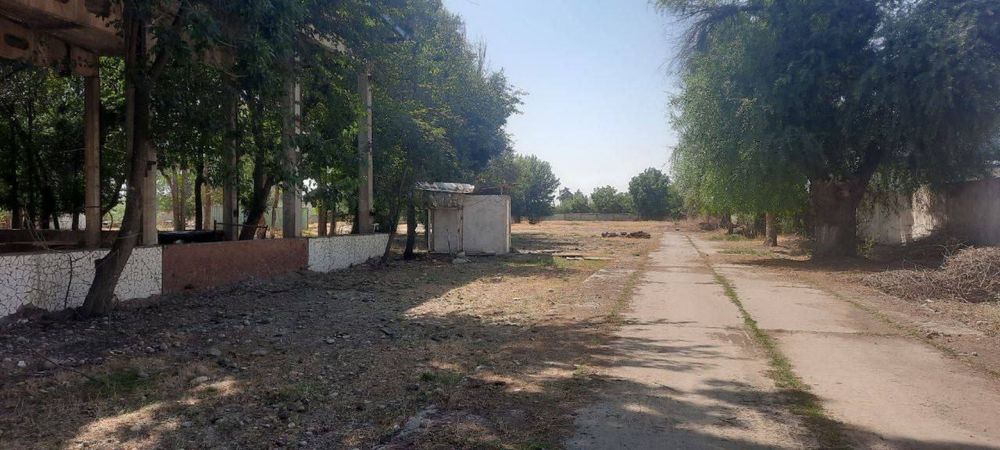 Земля под застройку 330 соток. Фасад 250 метров. Мирзо Улугбек