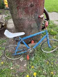 Bicicleta  veche de vanzare
