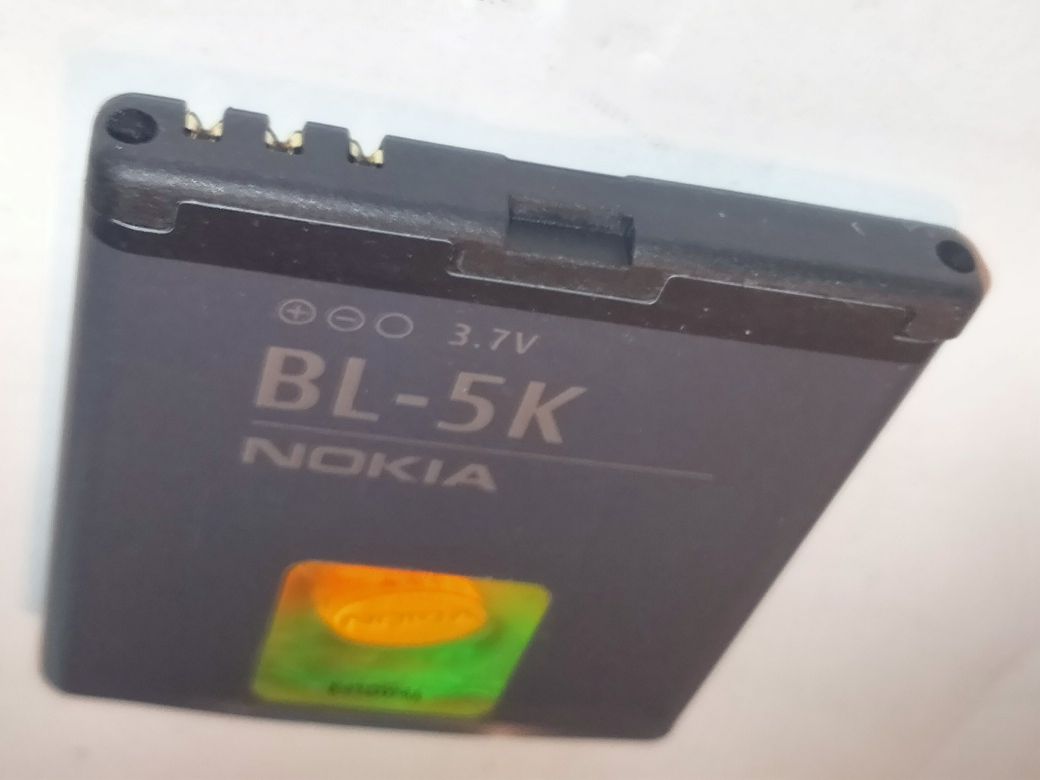 4 baterii Nokia C7 00