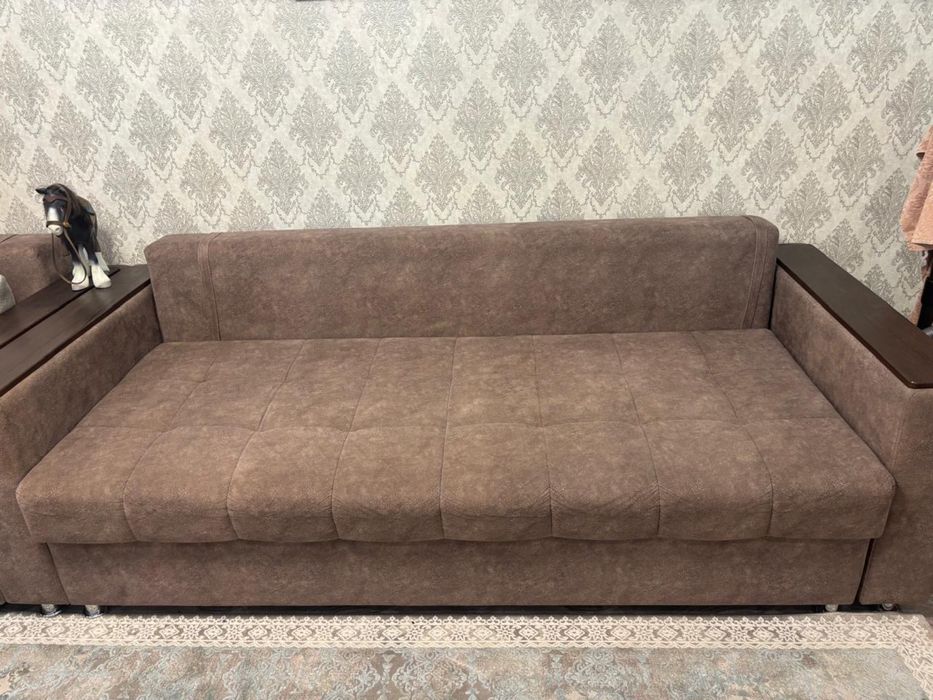 Продам диван в отличном состоянии
