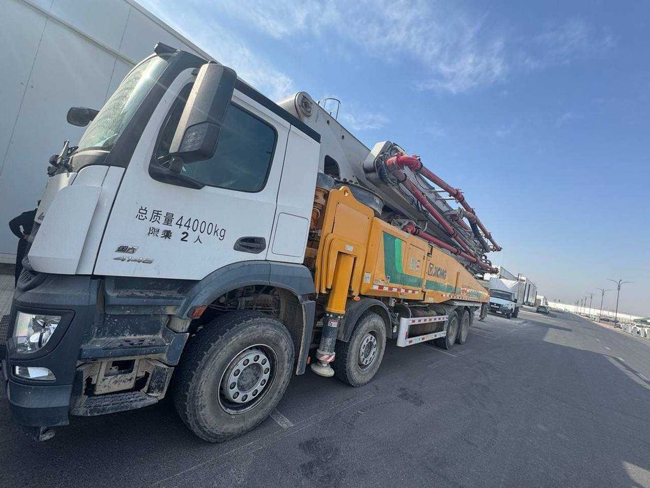 Продаётся авто бетон насос XCMG 62 метр