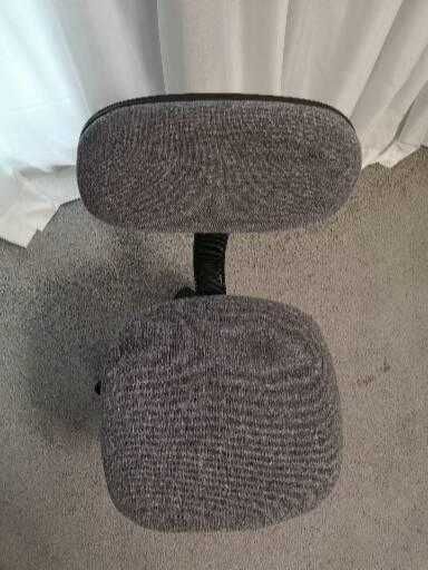 Офис стол с повдигащ механизъм