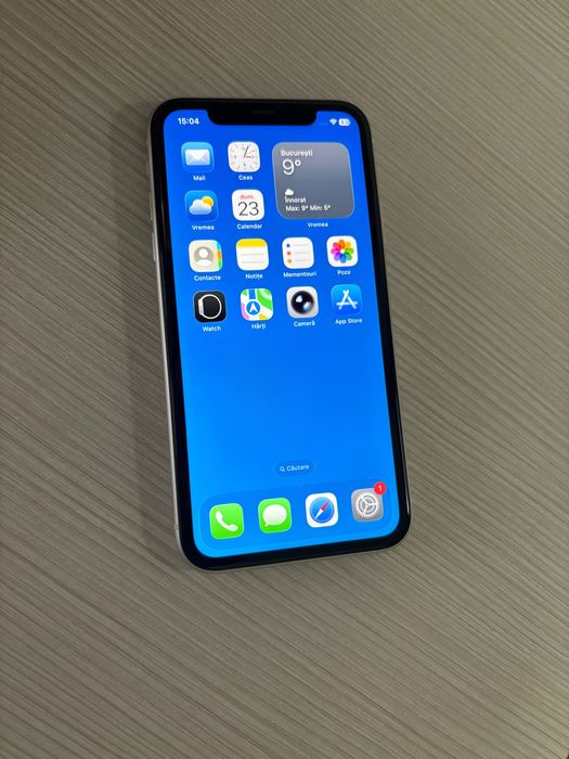 Iphone 11, White, 64 GB, stare perfectă, cutie originală, cablu + husă