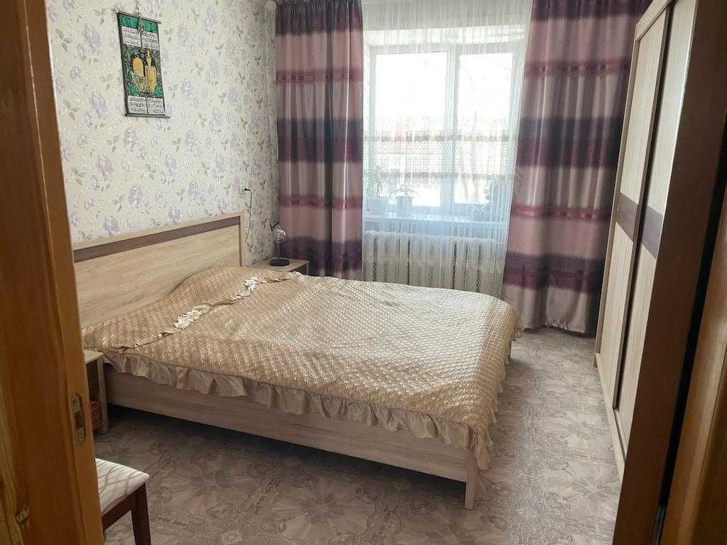 3 комн квартира, площадь 63 кв м, 19 мкр