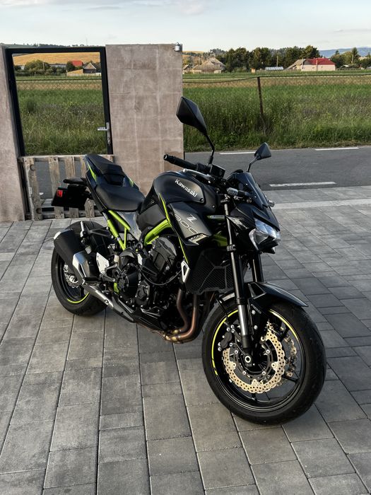 Kawasaki Z900 -2022