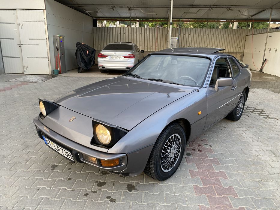 Porsche 924/ 2.0i/ 125 cp/ istoric/retro