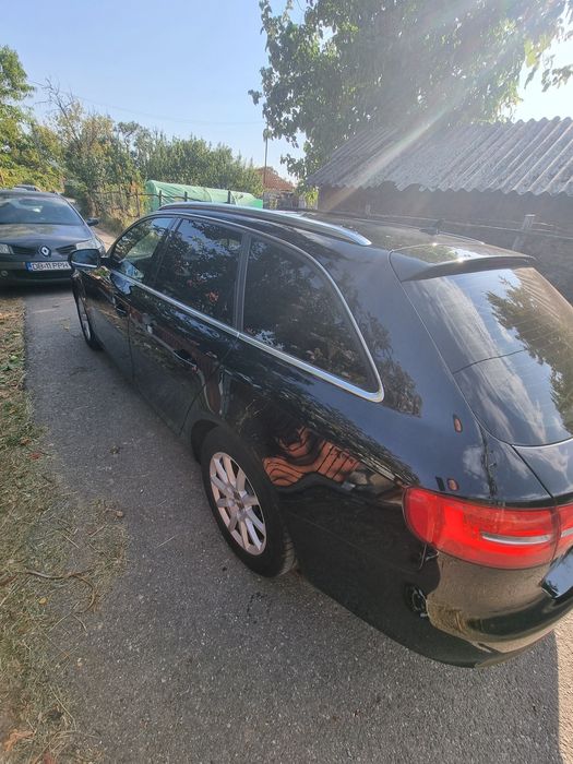 Vând Audi a4 2012