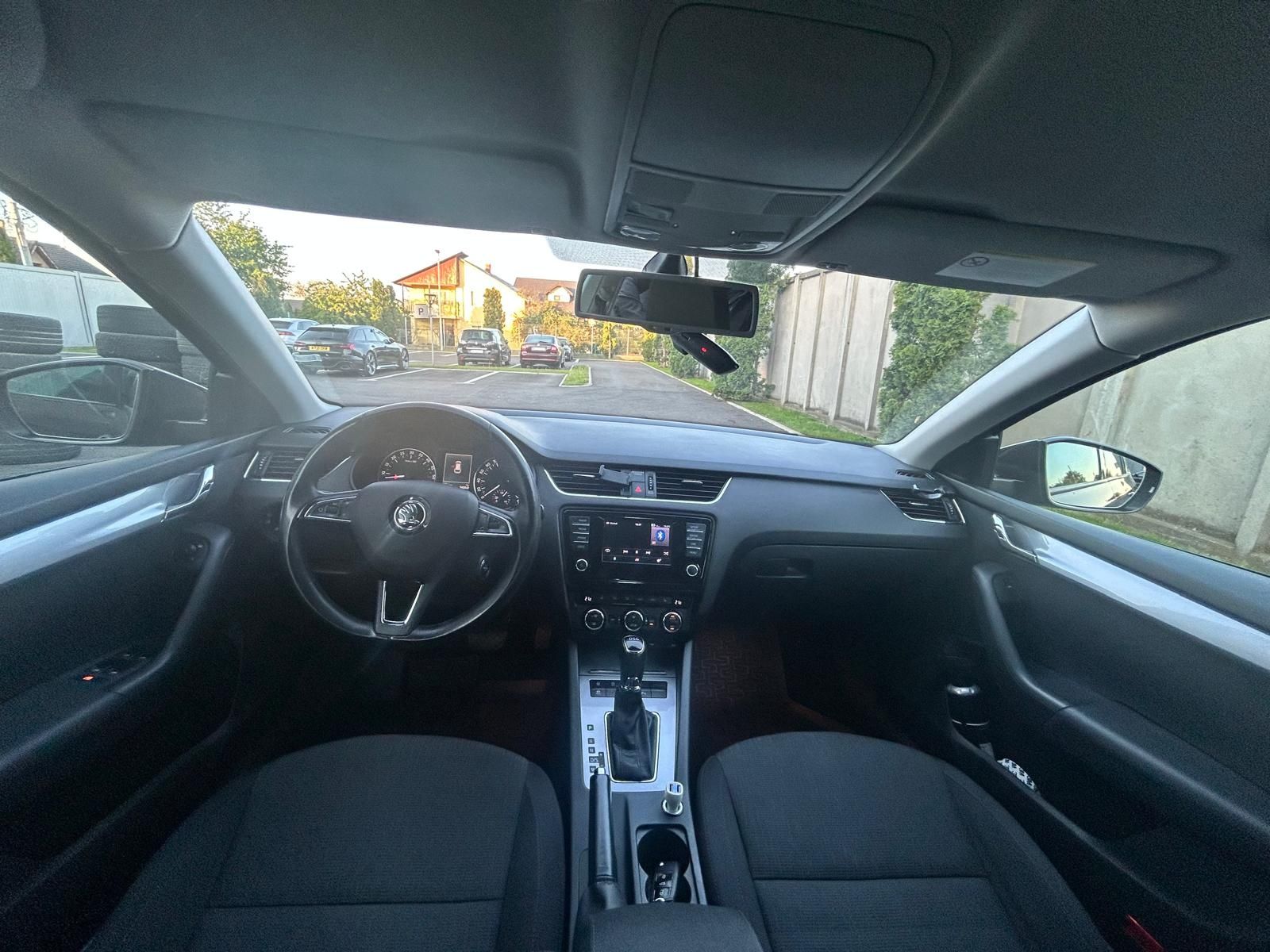 Skoda Octavia combi 2013 facelift