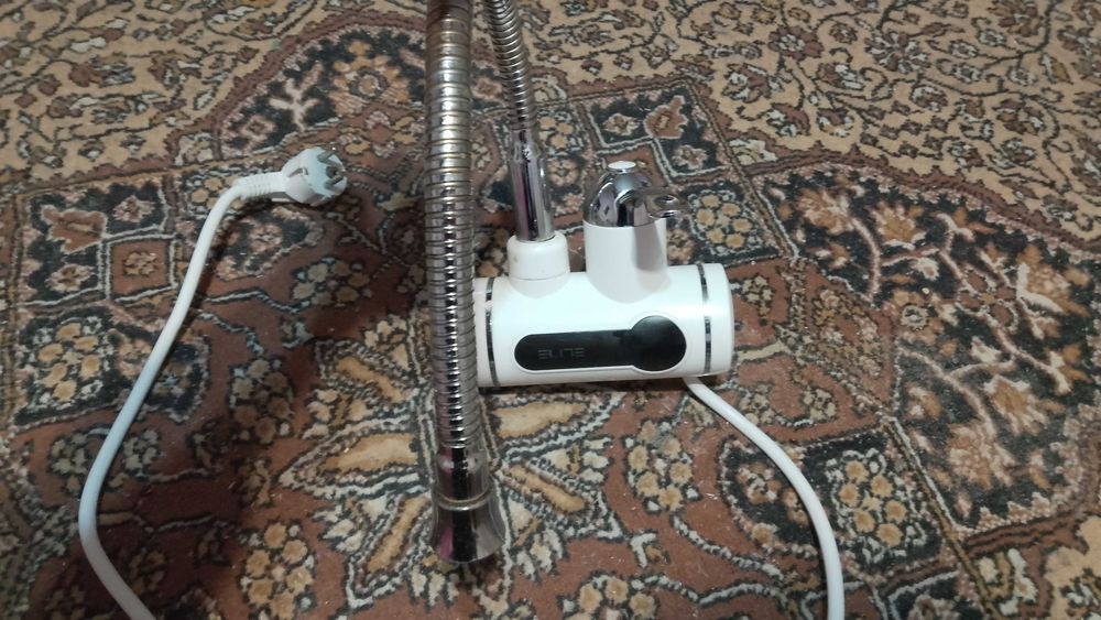 Проточена батерия за мивка