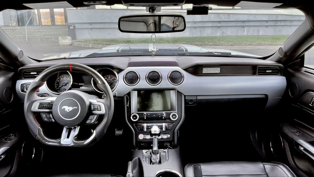 Ford Mustang 2.3 EcoBoost • 2016 • 80.000 km • Full • Automat