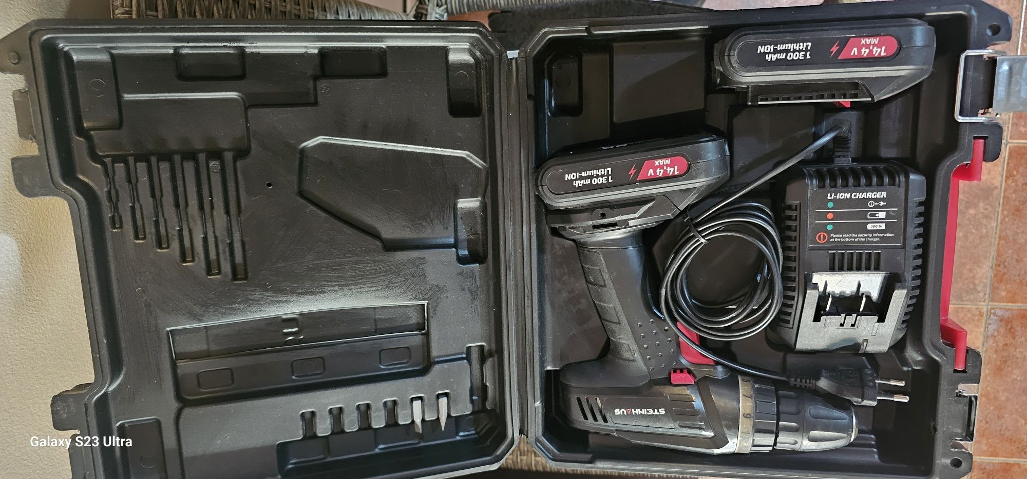 Продавам винтоверт Steinhaus 14.4 V