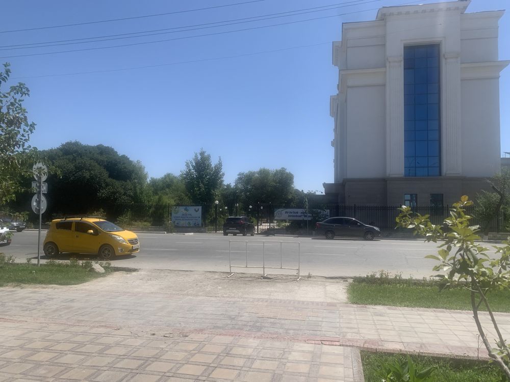 Ofis uchun joy ijaraga beriladi