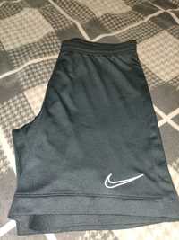 Къси гащи Nike Dry Fit размер М