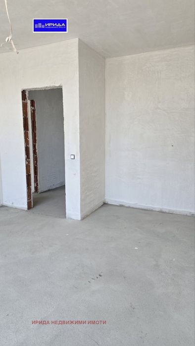 Просторен четиристаен апартамент в Гоце Делчев с АКТ 16!